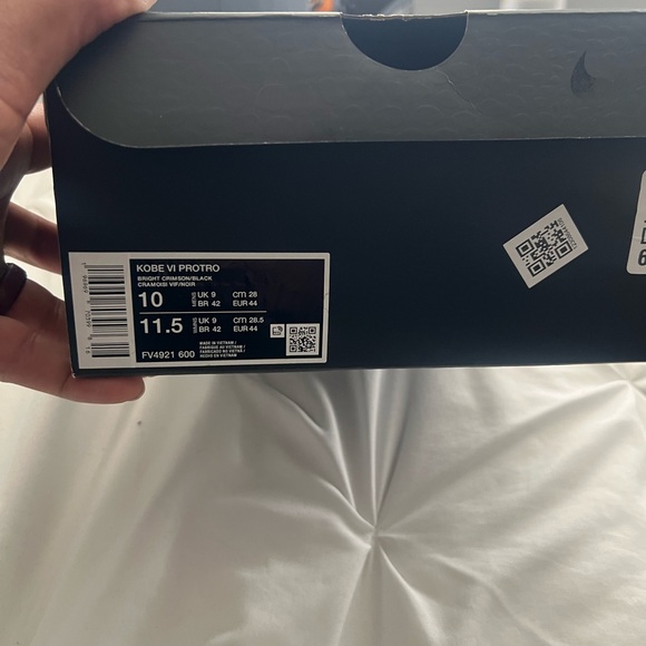 Kobe Reverse Grinch - Picture 4 of 4